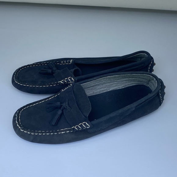 ZARA**Boys Navy Loafers**US 6 EU 39**$89